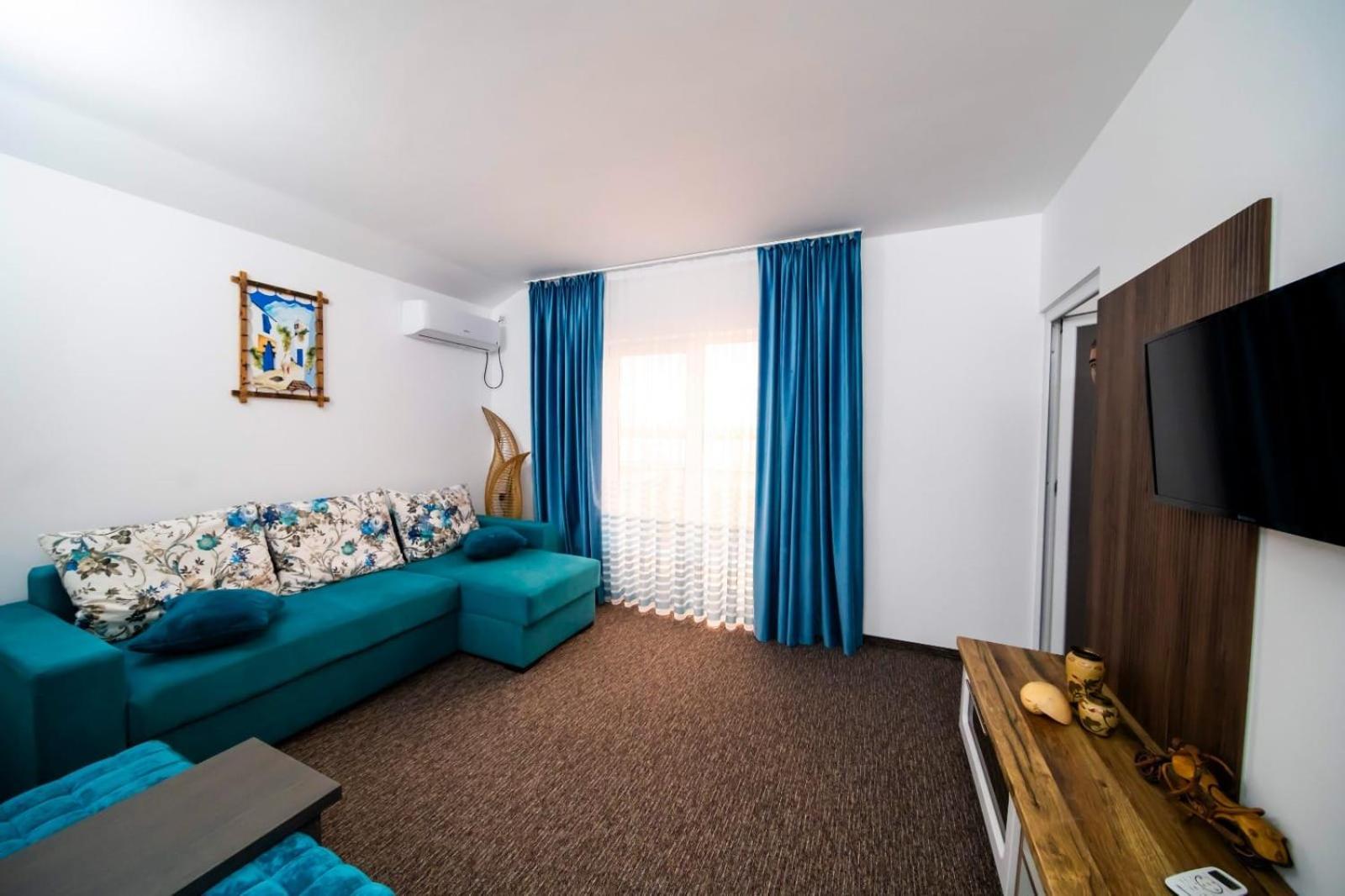 Danube Home Ostrovu Corbului Exterior foto